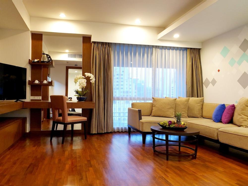 Furamaxclusive Sathorn, Bangkok Hotel Exterior foto